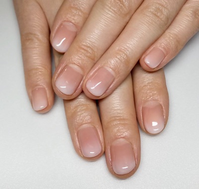 ナチュラルピンクネイル ハンドとフット深爪矯正サロン 下北沢ネイルサロンアリューム
